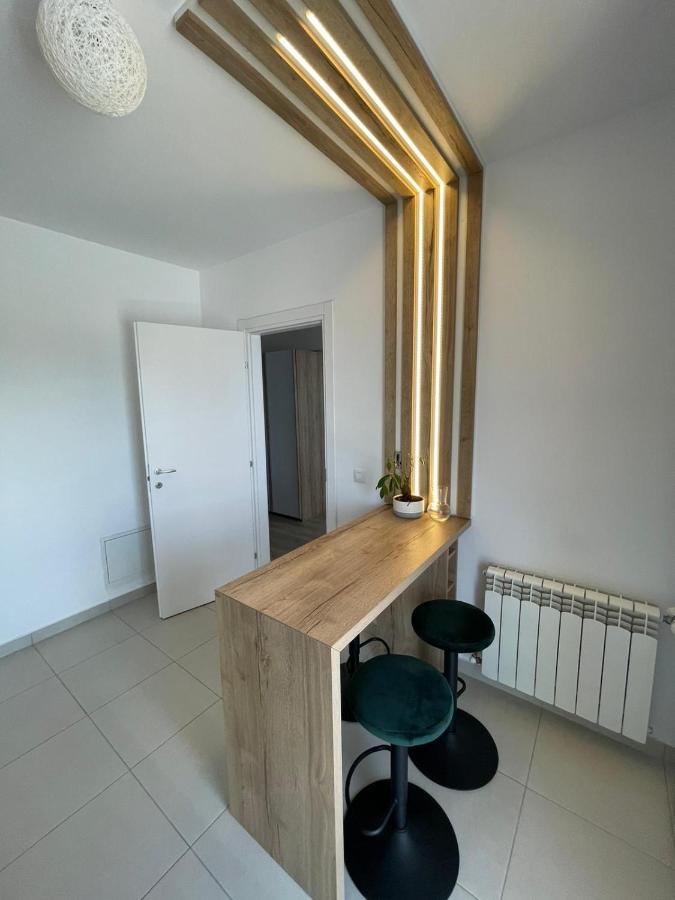 Lara 65 - Cozy & Modern Apartment @ Conest ヤシ エクステリア 写真
